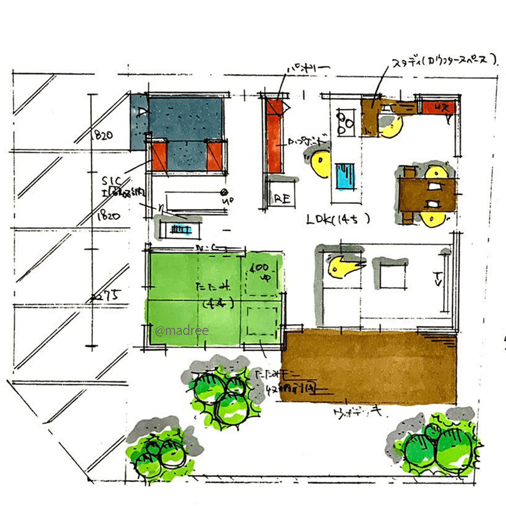 中心のキッチンより家族見守る、ひと工夫で広々使える狭小住宅