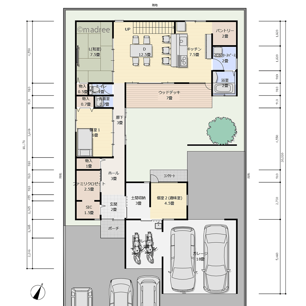 コの字で囲む癒しプライベート空間、あらゆる部屋から中庭の緑を感じられる家