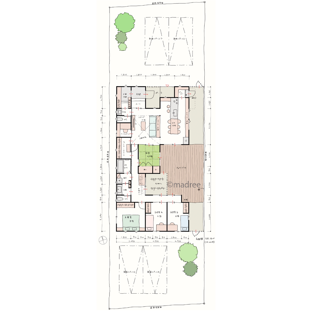 コの字型でプライバシー確保、ウッドデッキと繋がる平屋