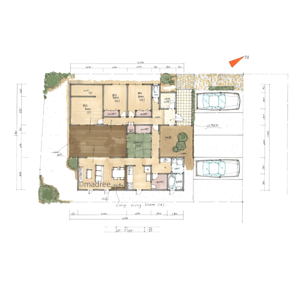 全ての部屋が明るく開放的、ウッドデッキが家の中心にある平屋