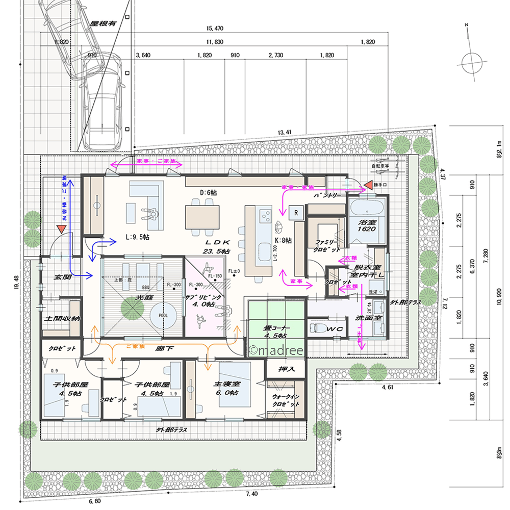 中庭から隅々まで光が届く、開放感とプライバシーのいいとこ取りの平屋
