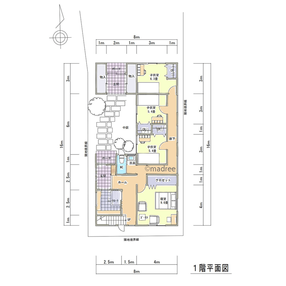 通り道の中庭が生活を結ぶ、視線気にせず開放感味わうコの字型コートハウス