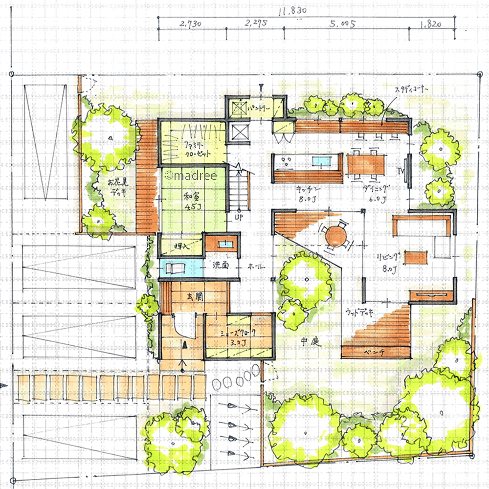 家のどこからでも自然を感じる、コの字の建物に囲まれたプライベート中庭のある家