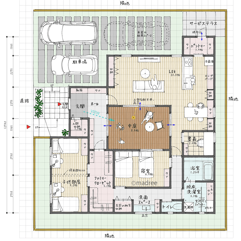 スムーズに一日が始まる回遊動線、家族がつながる中庭一体のリビングの平屋